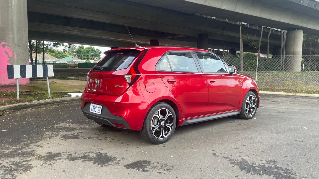 Right Back Diagonal (45- Degree) View