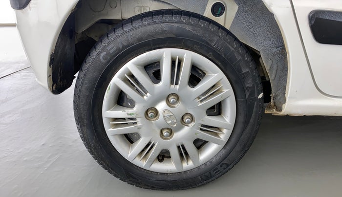 2014 Hyundai Santro Xing GLS, CNG, Manual, 60,619 km, Right Rear Wheel