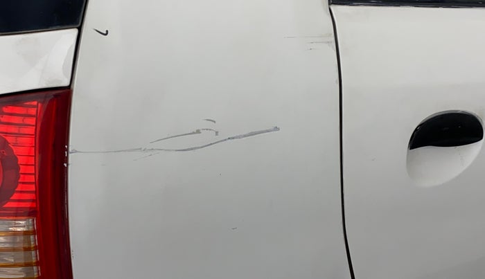 2014 Hyundai Santro Xing GLS, CNG, Manual, 60,619 km, Right quarter panel - Minor scratches