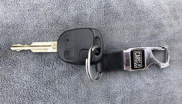2014 Hyundai Santro Xing GLS, CNG, Manual, 60,619 km, Key Close Up