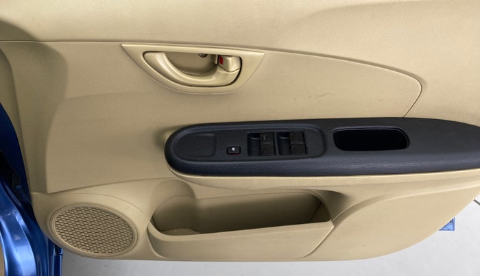 2014 Honda Amaze 1.2 EXMT I VTEC, Petrol, Manual, 50,654 km, Driver Side Door Panels Control