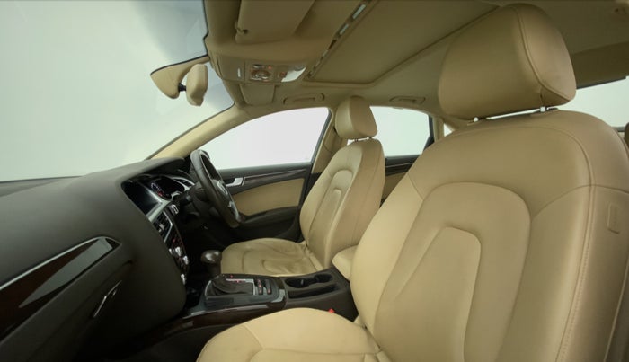 2015 Audi A4 35 TDI PREMIUM PLUS SUNROOF, Diesel, Automatic, 42,042 km, Right Side Front Door Cabin