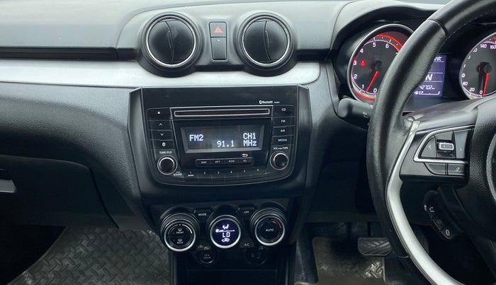 2018 Maruti Swift ZXI (AMT), Petrol, Automatic, 42,761 km, Air Conditioner