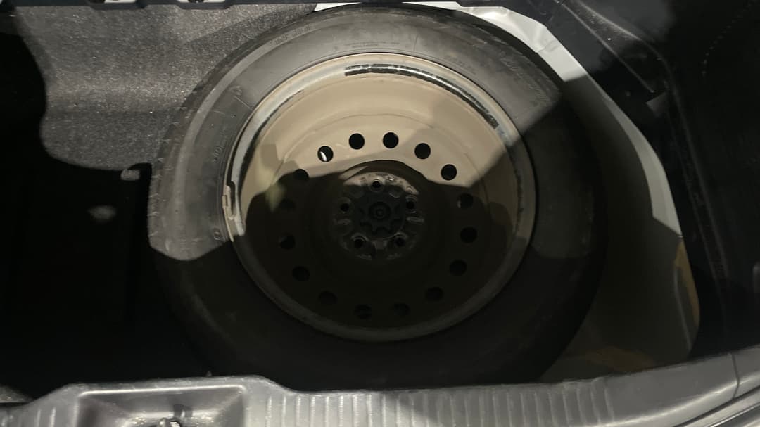 2019 Toyota Tarago Gli, Automatic, 117182 km, Badge (Boot Right Side)