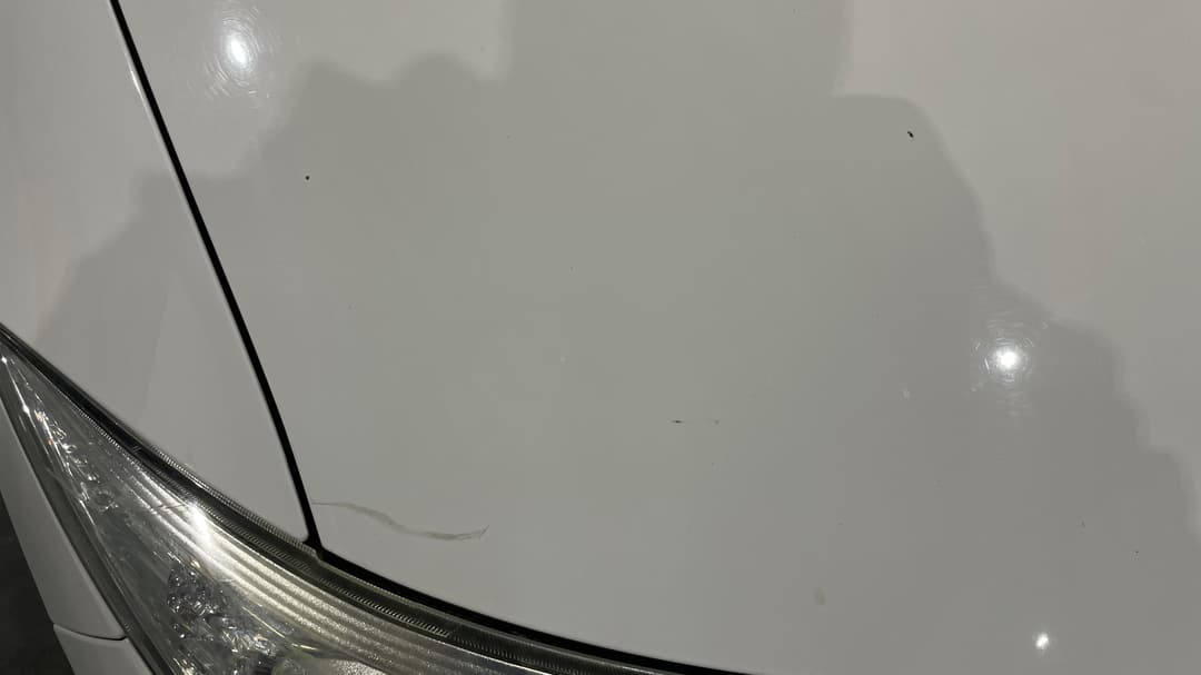 2019 Toyota Tarago Gli, Automatic, 117182 km, Bonnet Chip