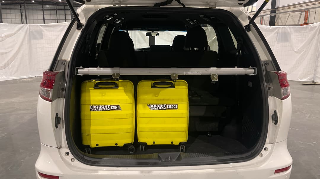 2019 Toyota Tarago Gli, Automatic, 117182 km, Boot Inside View with Luggage
