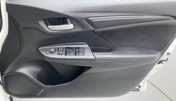 2018 Honda WR-V 1.2L I-VTEC S MT, Petrol, Manual, 58,842 km, Driver Side Door Panels Control
