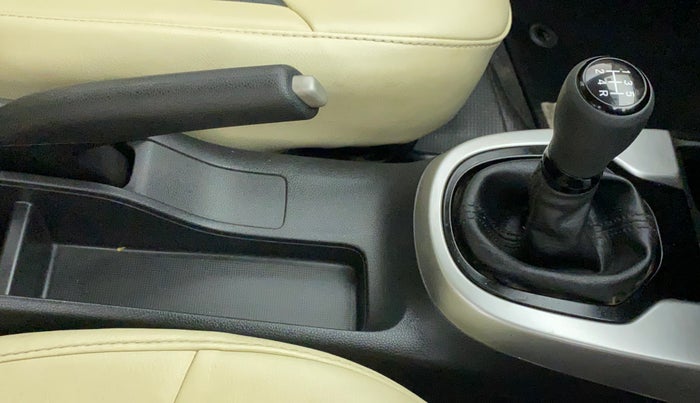 2018 Honda WR-V 1.2L I-VTEC S MT, Petrol, Manual, 58,842 km, Gear Lever