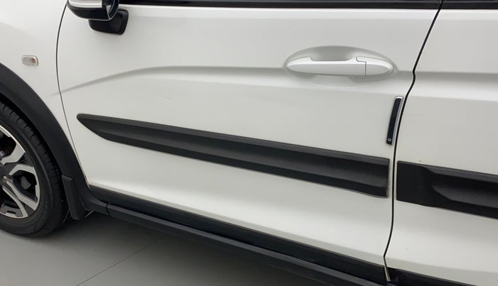 2018 Honda WR-V 1.2L I-VTEC S MT, Petrol, Manual, 58,842 km, Front passenger door - Slight discoloration