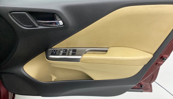 2015 Honda City VX MT PETROL, Petrol, Manual, 1,29,871 km, Driver Side Door Panels Control