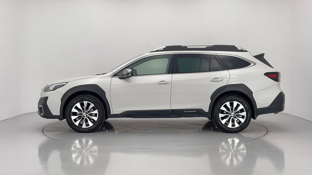 2023 Subaru Outback Awd Touring, Automatic, 39504 km, Left Side View