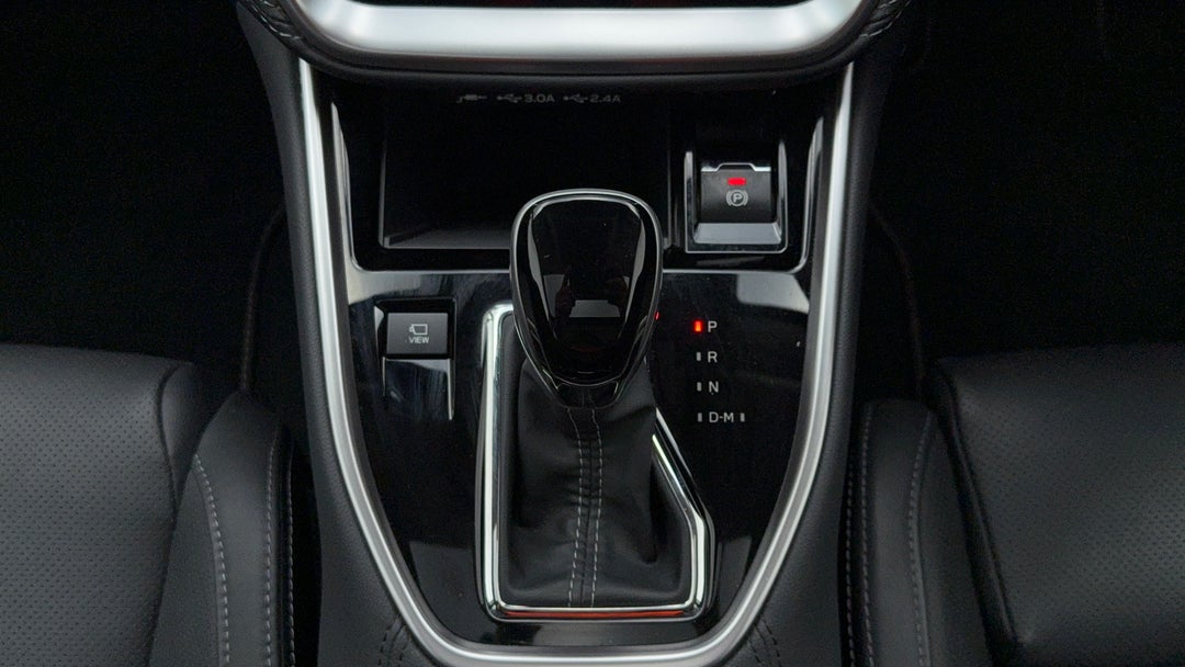 2023 Subaru Outback Awd Touring, Automatic, 39504 km, Gear Lever 