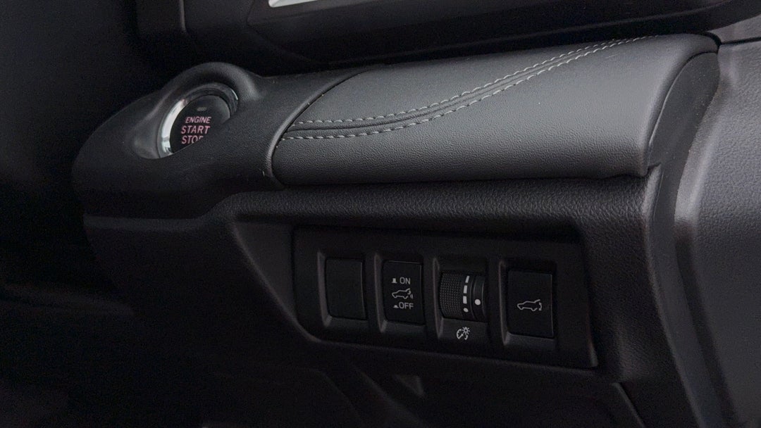 2023 Subaru Outback Awd Touring, Automatic, 39504 km, Utility Switches/Buttons