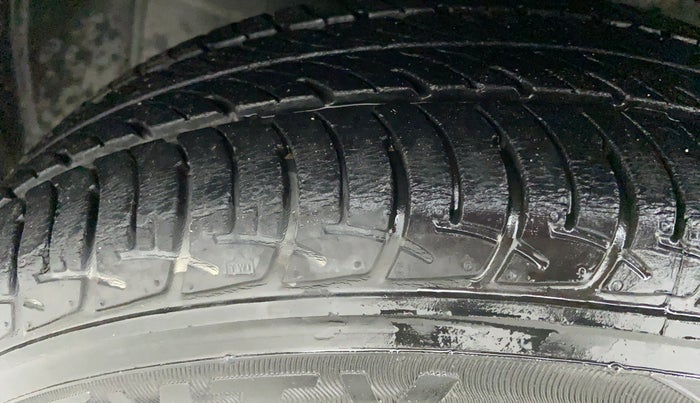 2019 Maruti New Wagon-R VXI 1.0, Petrol, Manual, 12,858 km, Left Front Tyre Tread