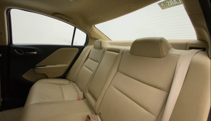 2017 Honda City 1.5L I-VTEC VX, Petrol, Manual, 73,042 km, Right Side Rear Door Cabin