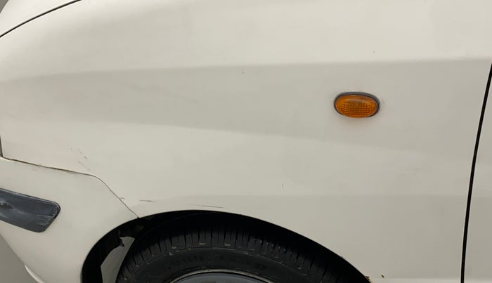 2013 Hyundai Santro Xing GL PLUS, Petrol, Manual, 61,788 km, Left fender - Slightly dented