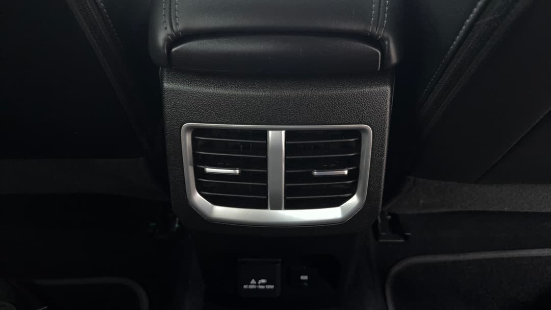 2022 GWM Ute Cannon-l (4x4), Automatic, 28537 km, Rear A/C Vent