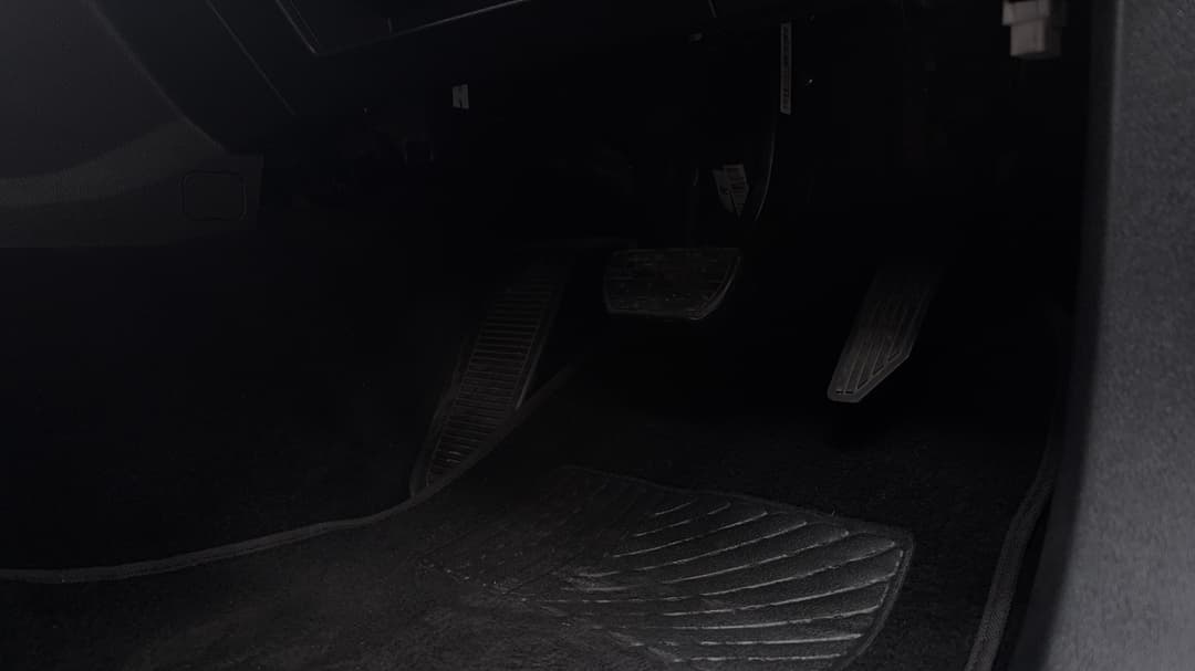 2022 GWM Ute Cannon-l (4x4), Automatic, 28537 km, Pedals and Footmat