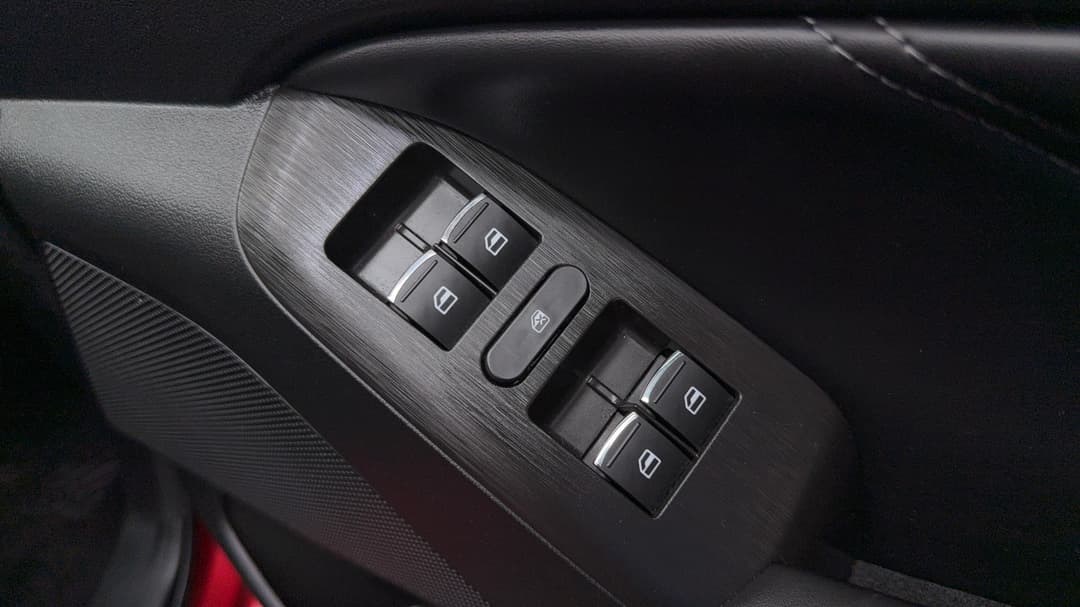 2022 GWM Ute Cannon-l (4x4), Automatic, 28537 km, Drivers Side Door Panel Controls