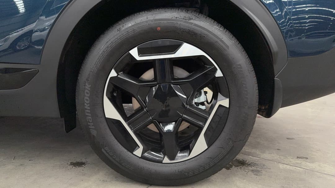 2026 Kia Sportage Gt-line Hev (FWD), Automatic, 1582 km, Left Rear Wheel