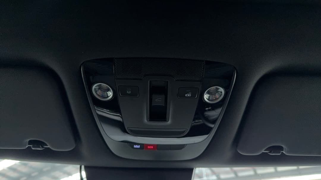2026 Kia Sportage Gt-line Hev (FWD), Automatic, 1582 km, On-Roof Controls/Sunglass holder