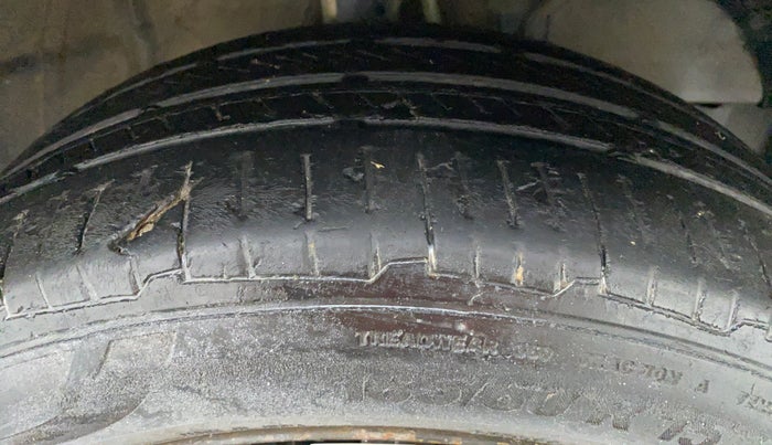 2017 Maruti Baleno DELTA 1.2 K12, Petrol, Manual, 81,156 km, Right Front Tyre Tread