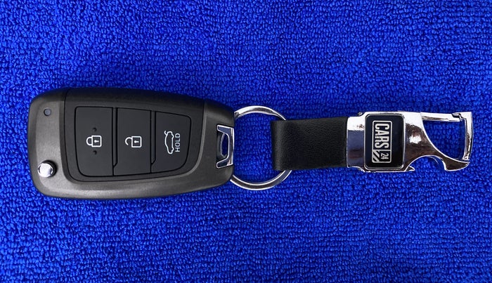 2017 Hyundai Verna 1.6 SX VTVT, Petrol, Manual, 89,065 km, Key Close Up