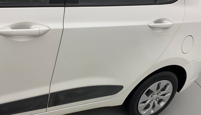 2015 Hyundai Xcent S 1.2, Petrol, Manual, 43,196 km, Rear left door - Minor scratches