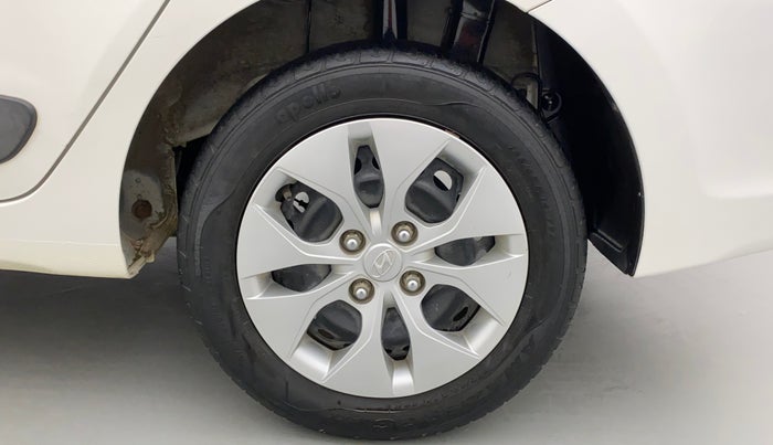 2015 Hyundai Xcent S 1.2, Petrol, Manual, 43,196 km, Left Rear Wheel