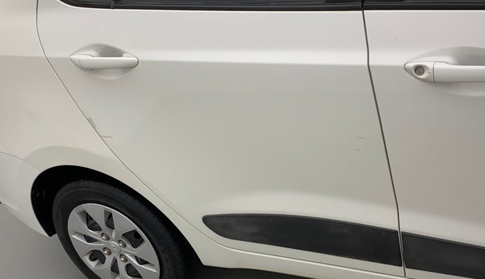 2015 Hyundai Xcent S 1.2, Petrol, Manual, 43,196 km, Right rear door - Slightly dented