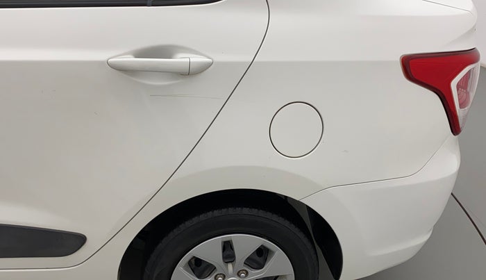 2015 Hyundai Xcent S 1.2, Petrol, Manual, 43,196 km, Left quarter panel - Minor scratches