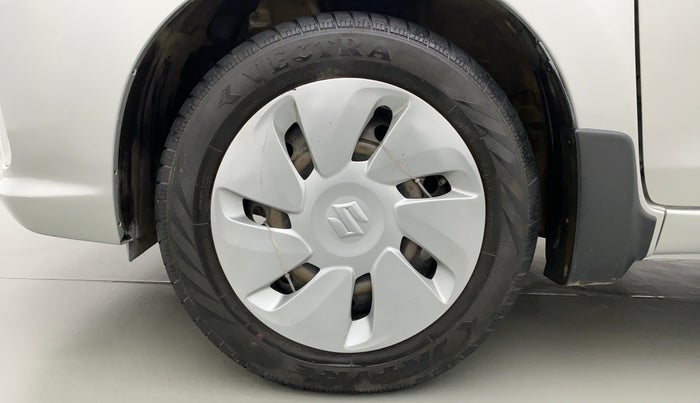 2018 Maruti Celerio VXI CNG OPT, CNG, Manual, 38,334 km, Left Front Wheel