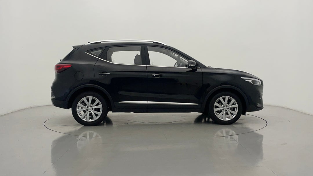 2022 MG Zst Core, Automatic, 29450 km, Right Side View