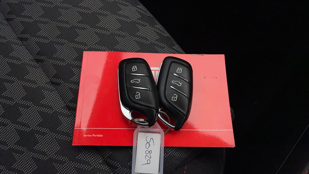 2022 MG Zst Core, Automatic, 29450 km, Key Close-up