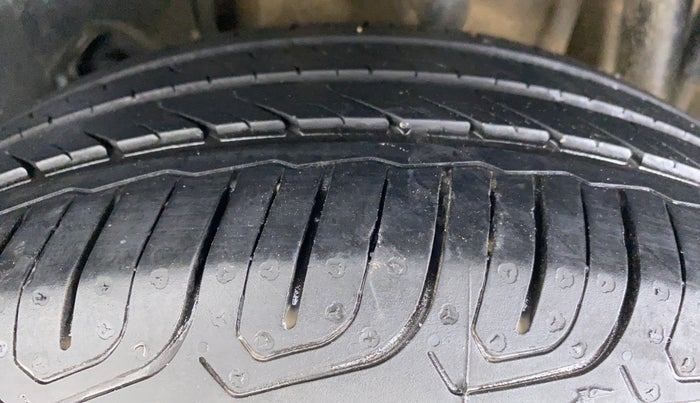 2016 Tata Tiago XT 1.2 REVOTRON, Petrol, Manual, 54,433 km, Left Rear Tyre Tread
