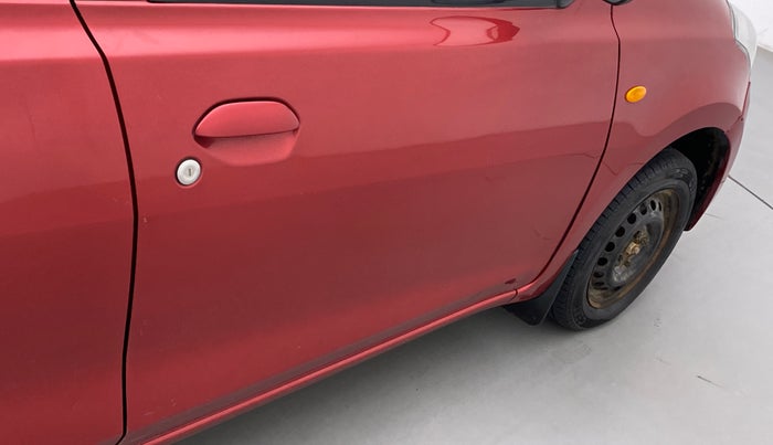 2018 Datsun Go T, Petrol, Manual, 69,075 km, Driver-side door - Slightly dented