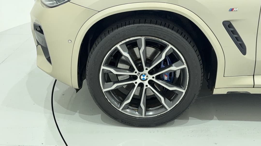 2021 BMW X4 xDrive30i M Sport, Automatic, 56993 km, Left Front Wheel