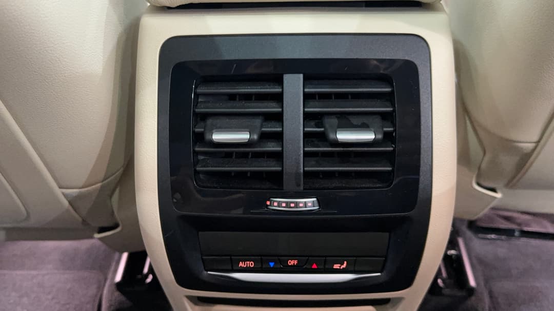 2021 BMW X4 xDrive30i M Sport, Automatic, 56993 km, Rear A/C Vent