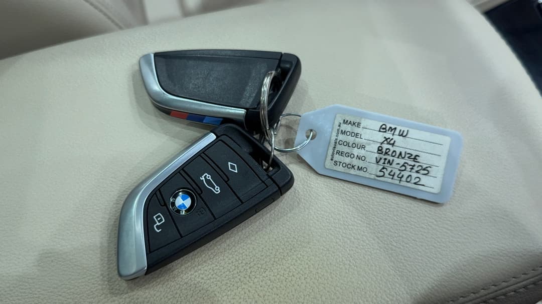 2021 BMW X4 xDrive30i M Sport, Automatic, 56993 km, Key Close-up