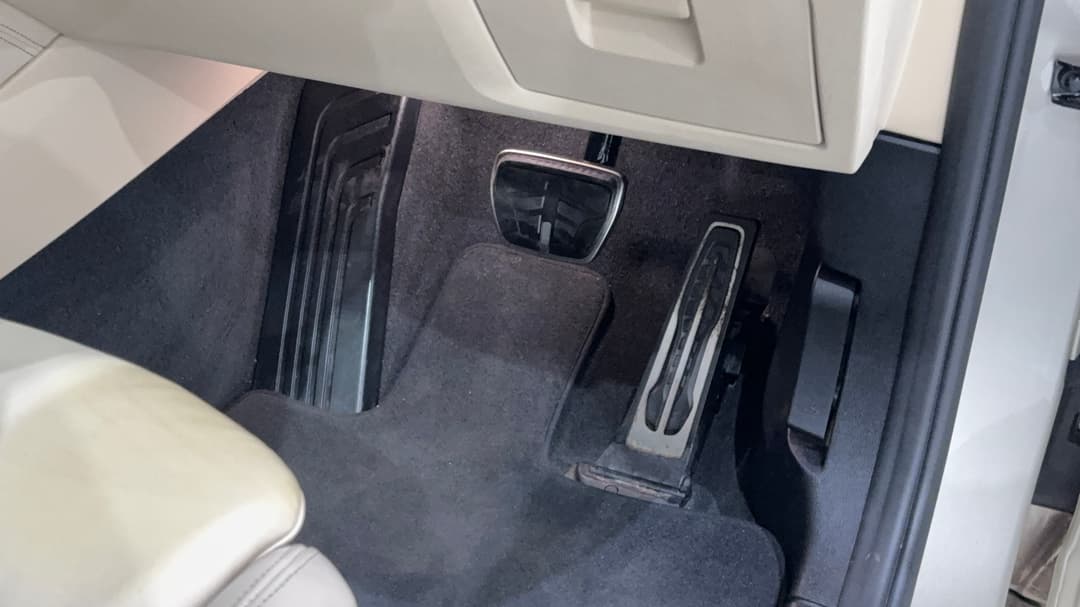 2021 BMW X4 xDrive30i M Sport, Automatic, 56993 km, Pedals and Footmat