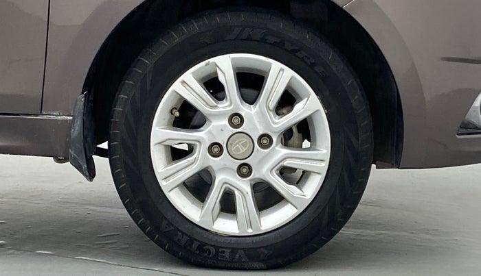 2018 Tata Tiago XZ 1.2 REVOTRON, Petrol, Manual, 84,203 km, Right Front Wheel