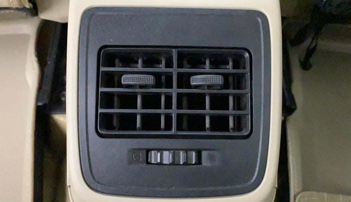 2017 Maruti Dzire VXI, Petrol, Manual, 31,003 km, Rear AC Vents