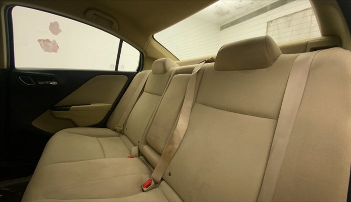 2017 Honda City 1.5L I-VTE V CVT, Petrol, Automatic, 68,950 km, Right Side Rear Door Cabin