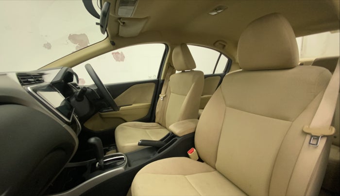 2017 Honda City 1.5L I-VTE V CVT, Petrol, Automatic, 68,950 km, Right Side Front Door Cabin