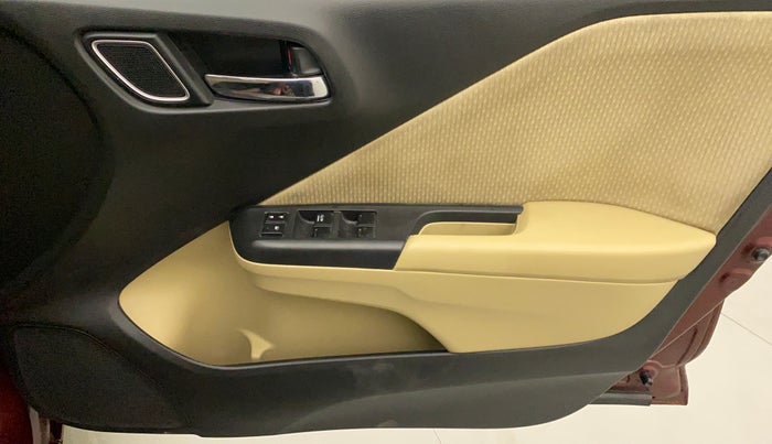 2017 Honda City 1.5L I-VTE V CVT, Petrol, Automatic, 68,950 km, Driver Side Door Panels Control