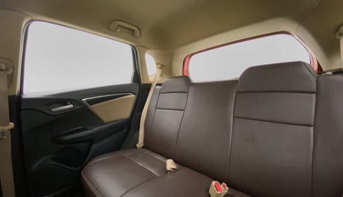 2015 Honda Jazz 1.2 V MT, Petrol, Manual, 39,408 km, Right Side Rear Door Cabin