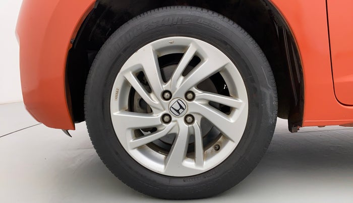 2015 Honda Jazz 1.2 V MT, Petrol, Manual, 39,408 km, Left Front Wheel