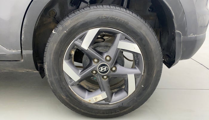 2021 Hyundai VENUE 1.5 SX(O) EXECUTIVE CRDI, Diesel, Manual, 36,366 km, Left Rear Wheel