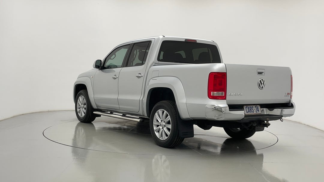 Left Back Diagonal (45- Degree) View