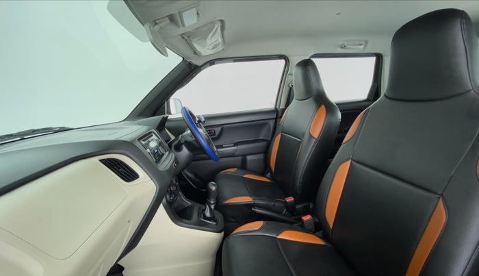 2019 Maruti New Wagon-R LXI 1.0 L, Petrol, Manual, 13,302 km, Right Side Front Door Cabin